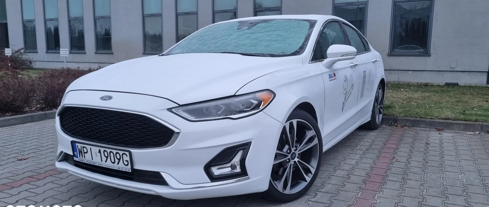 Ford Fusion cena 65900 przebieg: 81316, rok produkcji 2020 z Żyrardów małe 352